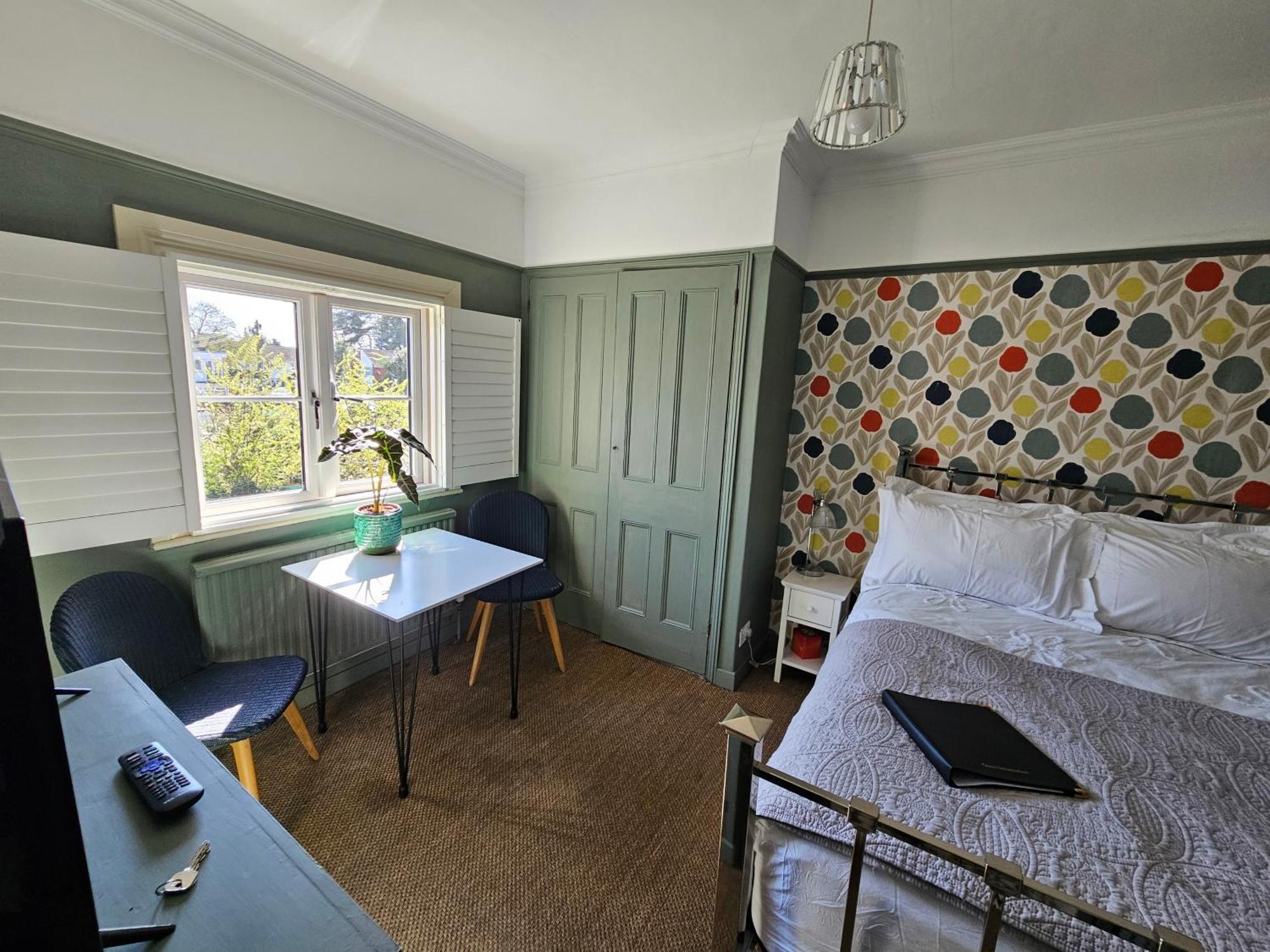 The Lodge Stanwell Eksteriør bilde